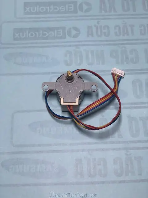 linh kiện m&aacute;y lạnh ch&iacute;nh h&atilde;ng