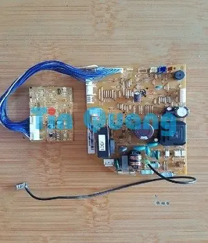 board mạch máy lạnh Toshiba